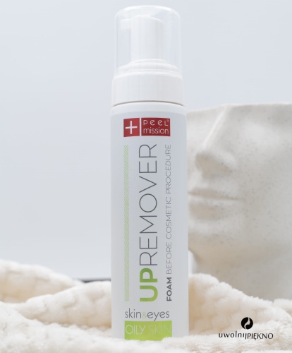 UPREMOVER OILY SKIN PIANKA.jpg