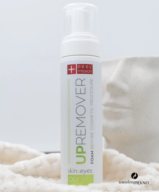 UPREMOVER OILY SKIN PIANKA.jpg